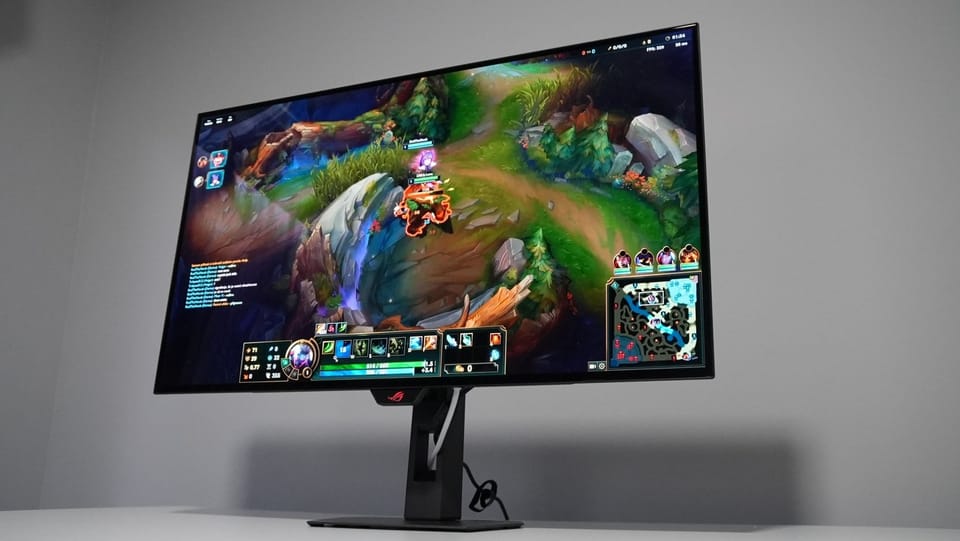 ASUS ROG Strix XG32UCWMG Gaming Monitor: Flagship 32-inch 4K WOLED at 240Hz for $799